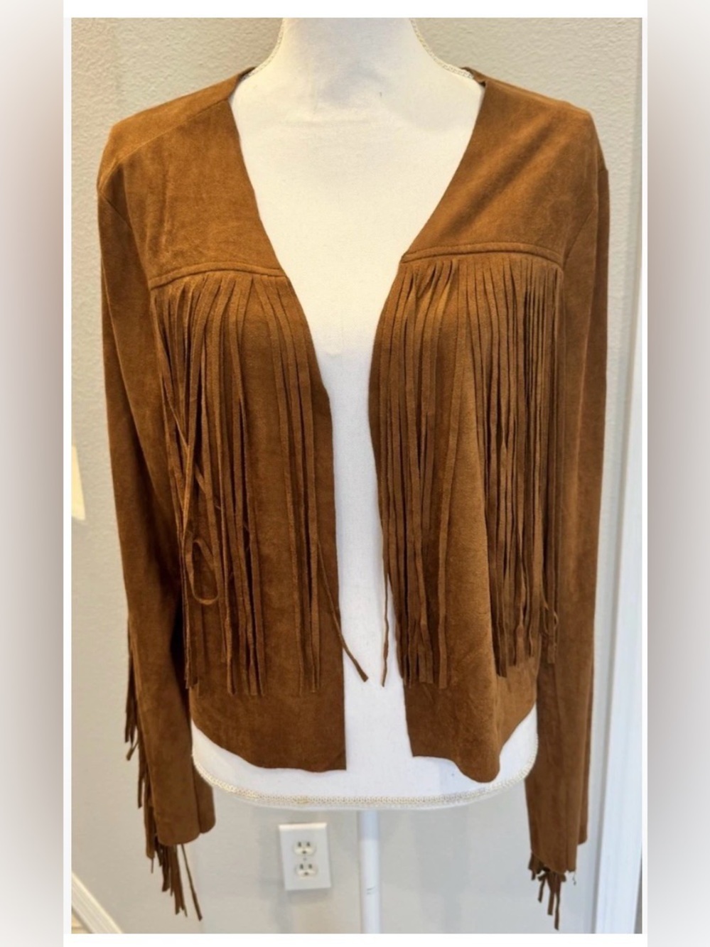 Vocal Faux Suede Jacket western Bohemian Tassels Cropped Camel hippie Size XL